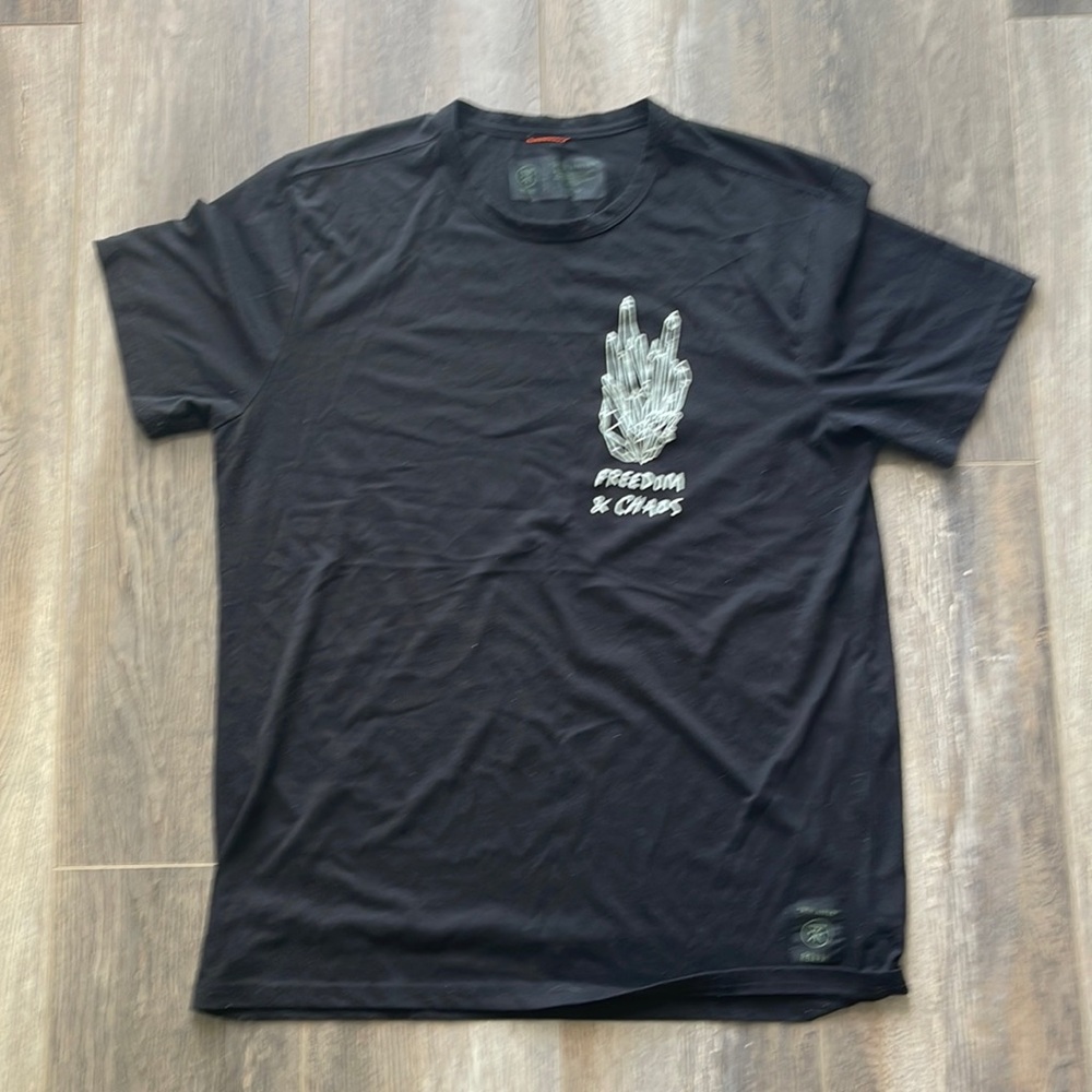 Roark Run Amok XL shirt